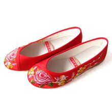 绣花鞋民族风 老北京布鞋新娘鞋婚鞋红色平底单鞋女813-1