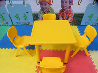 幼儿园儿童桌椅宝宝正方桌桌子可升降学习桌儿童桌塑料桌桌_250x250.jpg