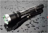 X8 T6强光手电筒T6充电远射王手电筒骑行车灯探照灯_250x250.jpg