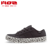 HOZ2015新款纯色奶牛斑点帆布鞋时尚透气休闲女鞋单鞋休闲鞋板鞋_250x250.jpg