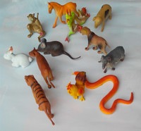 十二生肖动物塑胶 静态组合认识动物 儿童益智早教仿真模型玩具_250x250.jpg