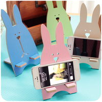 韩国创意手机座 萌可爱手机架兔兔木质DIY创意床头手机座手机支架_250x250.jpg