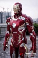 复仇者联盟钢铁侠Iron Man全系列1:1可穿盔甲 雕像COS道具_250x250.jpg