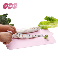 日本FaSoLa创意厨房切菜板切水果板宝宝辅食刀板砧板塑料抗菌案板_250x250.jpg