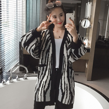 2016时尚新款秋季斑马条纹黑白宽松开衫针织衫女韩版修身毛衣外套
