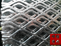 滤芯网音箱装饰小钢板网菱形金属丝网通风筛网9x16防鼠铁丝网防护_250x250.jpg