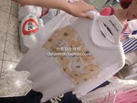韩国东大门实拍SHOW ROOM短袖花朵蕾丝纱拼接长T恤_250x250.jpg