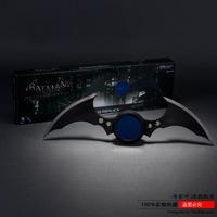 NECA 蝙蝠侠飞镖 黑暗骑士崛起 Cosplay发光可伸展飞镖 道具模型_250x250.jpg