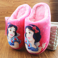 新款迪士尼冬季可爱白雪公主中大女童亲子款防滑保暖儿童棉拖鞋_250x250.jpg