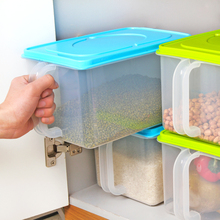 厨房可叠加密封罐带手柄收纳盒冰箱橱柜储物箱米桶带盖零食粮食盒