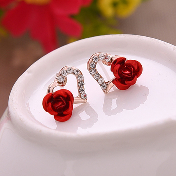 时尚立体玫瑰花朵镂空金色爱心形水钻耳钉气质优雅耳环女朋友礼物