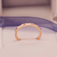 韩版18K玫瑰金三颗钻钛钢戒指食指戒尾戒情侣对戒 女礼物_250x250.jpg