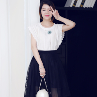 2016夏装新款韩版蕾丝气质无袖小衫+小黑裙两件套套装女_250x250.jpg