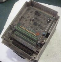 拆机坏的国产变频器，没有前面板，当垃圾卖的_250x250.jpg