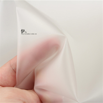 0.3mm厚款半透明雾面tpu面料透视服装风雨衣桌布包薄膜布优于pvc